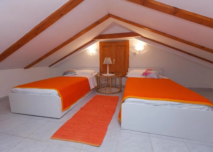 Casa de Férias Baretic Grižane