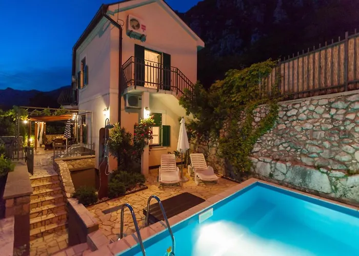 Baretic Casa de Férias