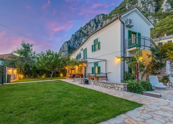 Baretic Casa de Férias