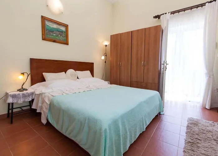 Baretic Casa de Férias