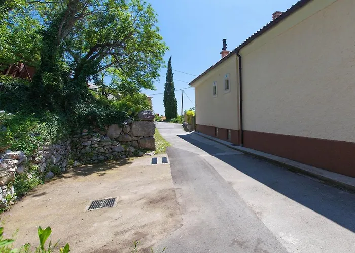 بيت للعطل Baretic Grižane